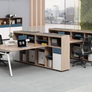 Modern Spacious Office Workstation With Storage